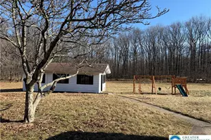 123 Eisenhower Blvd, Roseto Boro, PA 18013 - Photo 12