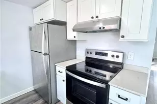 340 S St George St, Allentown, PA 18104 - Photo 6