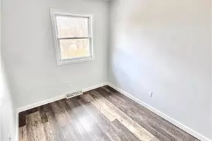 340 S St George St, Allentown, PA 18104 - Photo 10