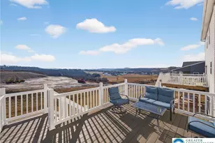 219 Sunglo Dr, Ontelaunee, PA 19533 - Photo 4