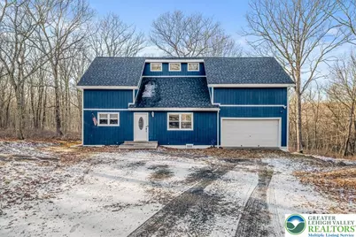 3260 Bluebird Drive, Bushkill, PA 18324 - Photo 1