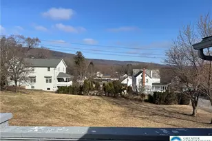 412 Pennsylvania Ave, Roseto, PA 18013 - Photo 28