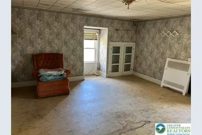 412 Pennsylvania Avenue, Roseto Boro, PA 18013 - Photo 44