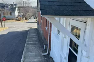 412 Pennsylvania Ave, Roseto, PA 18013 - Photo 24