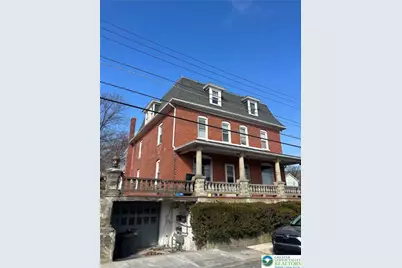 412 Pennsylvania Avenue, Roseto, PA 18013 - Photo 1