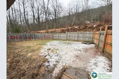 1165 E Catawissa Street, Nesquehoning Boro, PA 18240 - Photo 4