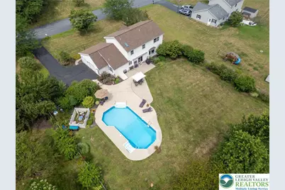 5033 Ancinetta Drive, North Whitehall Twp, PA 18078 - Photo 8