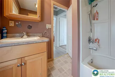 38 W 2nd Street, Wind Gap Boro, PA 18091 - Photo 36