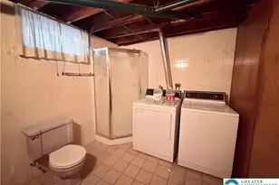 826 Whittier Dr, Allentown, PA 18103 - Photo 34