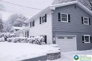 232 Virginia Ave, Whitehall, PA 18052 - Photo 2