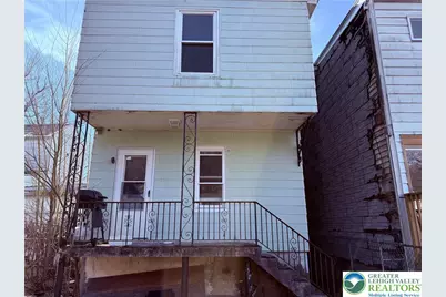 209 E Macomb Street, New Philadelphia, PA 17959 - Photo 4