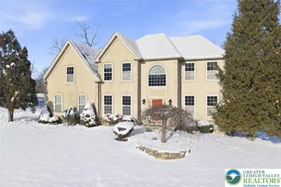 4985 Curly Horse Drive, Upper Saucon Township, PA 18034 - Photo 4