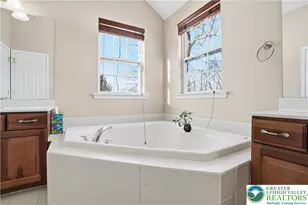 4985 Curly Horse Dr, Upper Saucon Township, PA 18034 - Photo 30