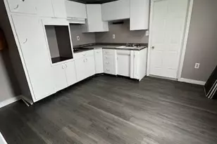 208 W Patterson St, Lansford, PA 18232 - Photo 4