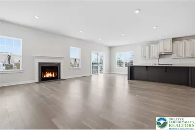 6405 Robin Road, Macungie, PA 18062 - Photo 10