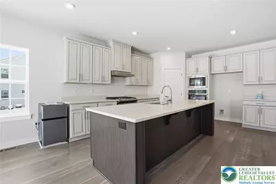 6405 Robin Road, Lower Macungie Twp, PA 18062 - Photo 20