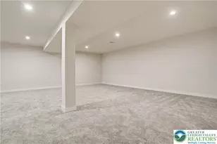 6405 Robin Rd, Lower Macungie Township, PA 18062 - Photo 54