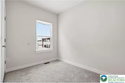 6405 Robin Road, Lower Macungie Twp, PA 18062 - Photo 38