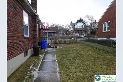2012 Kemmerer Street, Bethlehem City, PA 18017 - Photo 4