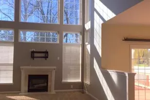 606 N 41st St, Allentown, PA 18104 - Photo 2