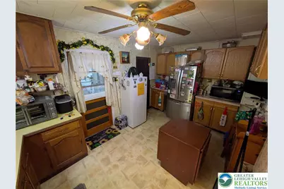 324 Walnut Street, Catasauqua Boro, PA 18032 - Photo 6