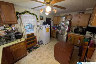 324 Walnut St, Catasauqua Boro, PA 18032 - Photo 6