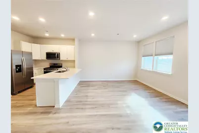 1182 Susan Circle, Upper Macungie Township, PA 18031 - Photo 12