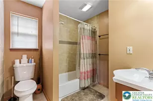 2247 Reo Dr, Chestnuthill Twp, PA 18330 - Photo 32