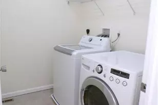 319 Milkweed Dr, Upper Macungie Township, PA 18104 - Photo 18