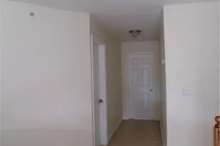 319 Milkweed Dr, Upper Macungie Township, PA 18104 - Photo 18