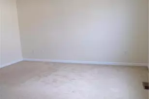 319 Milkweed Dr, Upper Macungie Township, PA 18104 - Photo 22