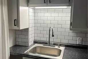 101 Center St, Jim Thorpe, PA 18229 - Photo 6