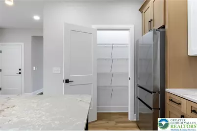 1330 Lincoln Street, North Catasauqua Bor, PA 18032 - Photo 22