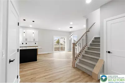 1330 Lincoln Street, North Catasauqua Bor, PA 18032 - Photo 12