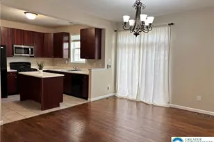 258 Milkweed Dr, Upper Macungie Township, PA 18104 - Photo 2