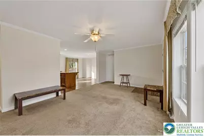 4250 Jaguar Court, North Whitehall Twp, PA 18069 - Photo 8