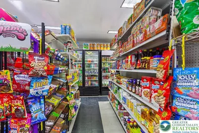 909 Linden, Allentown, PA 18101 - Photo 12