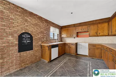 576 Horseshoe Drive, Plainfield Township, PA 18040 - Photo 12