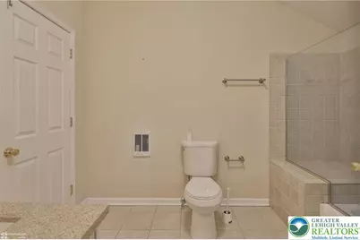 2811 Kingsview Avenue, Bethlehem Township, PA 18045 - Photo 38