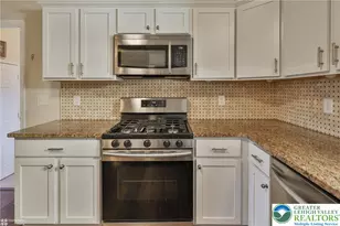 2811 Kingsview Ave, Bethlehem Township, PA 18045 - Photo 24