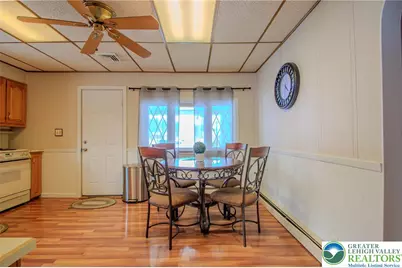 2376 S Fountain Street, Allentown, PA 18103 - Photo 10