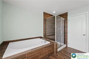 334 Redclover Ln, Allentown, PA 18104 - Photo 18