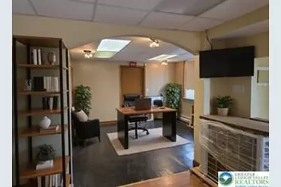 9141 New Falls Road, Fallsington, PA 19054 - Photo 16