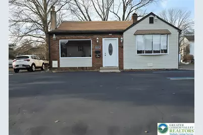 9141 New Falls Road, Fallsington, PA 19054 - Photo 2