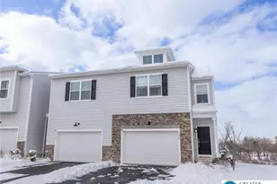 7536 Clayton Ave, Coopersburg Boro, PA 18036 - Photo 1