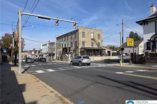 605 Main St, Hellertown, PA 18055 - Photo 2