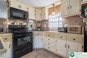 3465 Wolf Pack Dr, Orefield, PA 18069 - Photo 12