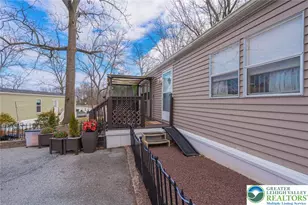 3465 Wolf Pack Dr, Orefield, PA 18069 - Photo 2