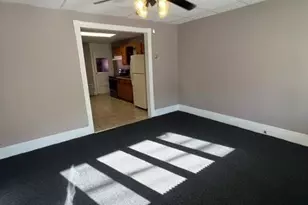 82 W Center St, Nesquehoning Boro, PA 18240 - Photo 2