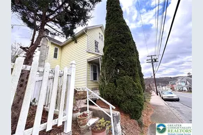 346 Messinger, Bangor, PA 18013 - Photo 1